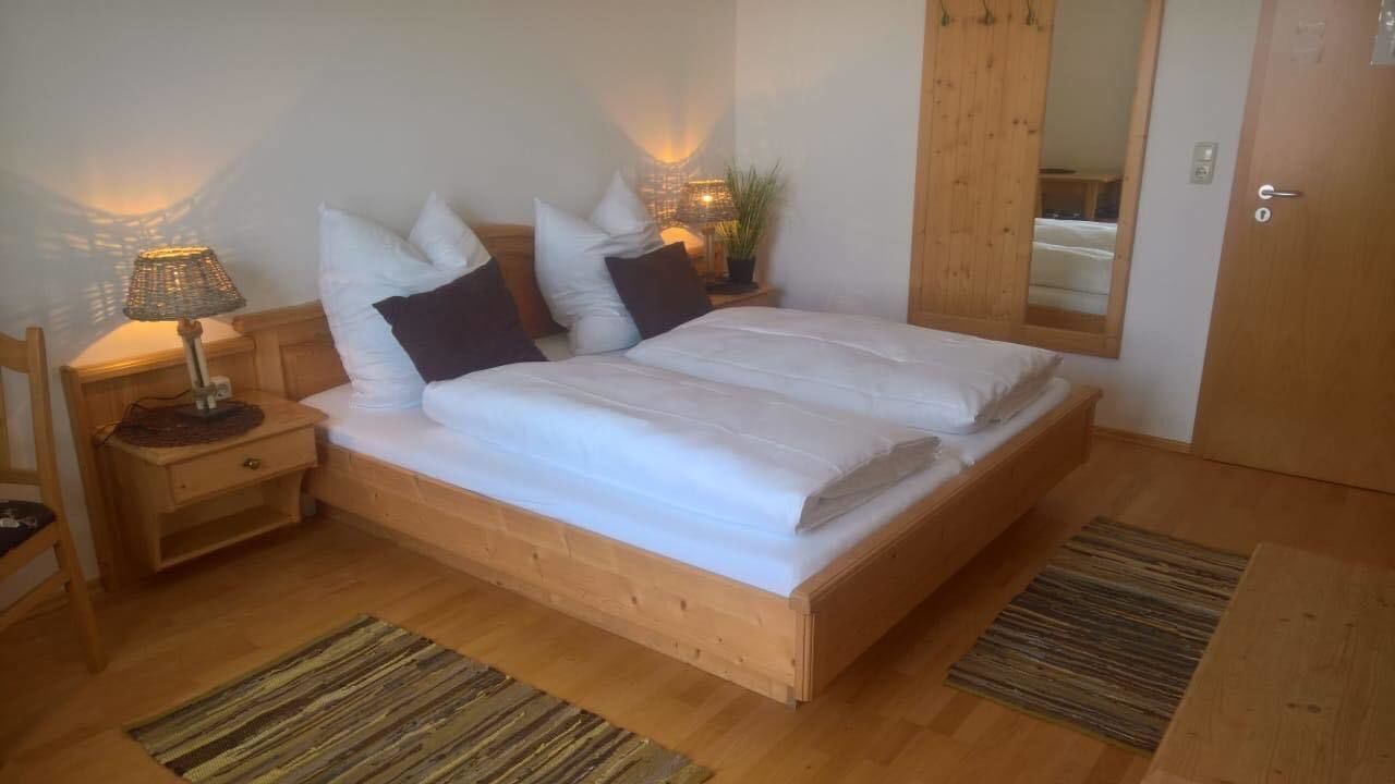 Sábanas de algodón egipcio, ropa de cama de alta calidad y escritorio 