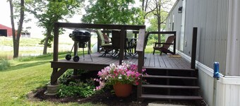 LAKE SHELBYVILLE PRIVATE FISHING GET-AWAY sleeps 4