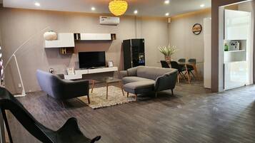 Smart TV de 32 pulgadas con canales por cable y televisión