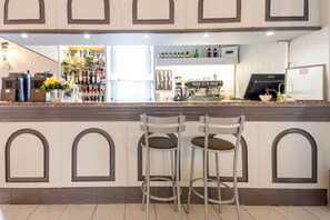 Bar (di hartanah)