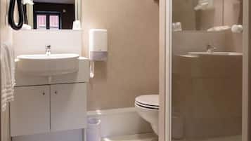 Máy sấy tóc, khăn tắm