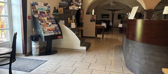 Hôtel les Hirondelles