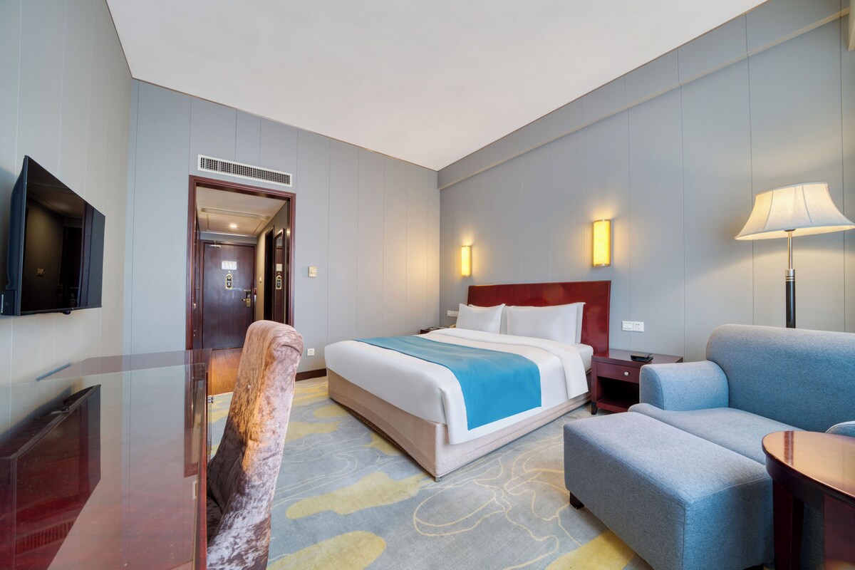 Premium bedding, down duvets, memory-foam beds, minibar