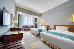 スタンダード ダブルまたはツインルーム シティビュー | 遮光カーテン、アイロン / アイロン台、WiFi (無料)