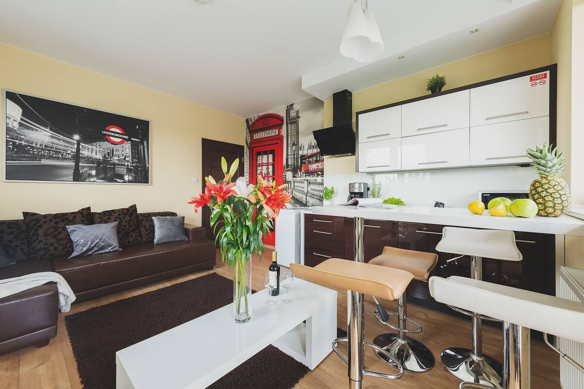 Appartement Affaires, non-fumeurs | Coin cuisine privé | Cafetière/bouilloire, réfrigérateur, micro-ondes, plaque de cuisson