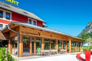 ลานระเบียง/นอกชาน