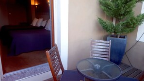 Standard Quadruple Room, 2 Double Beds, Non Smoking