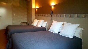 Standard Quadruple Room, 2 Double Beds, Non Smoking | Iron/ironing board (on request), WiFi (free), individually decorated - Hôtel Monhotel (Serrieres)