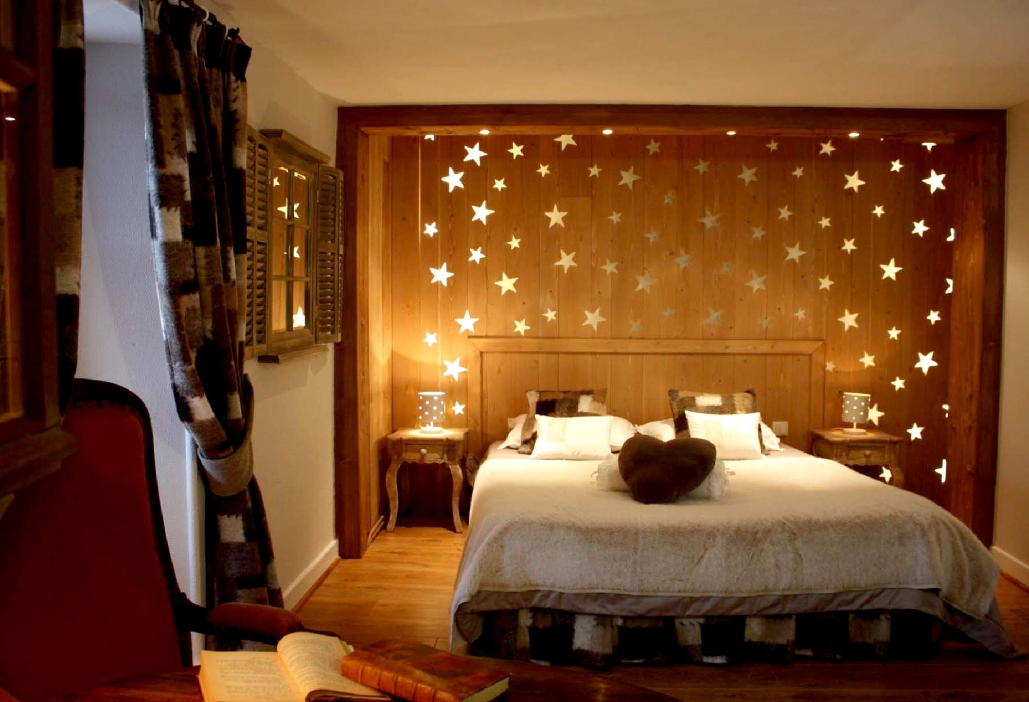 superior double room, 1 queen bed, non smoking | free wifi, bed sheets