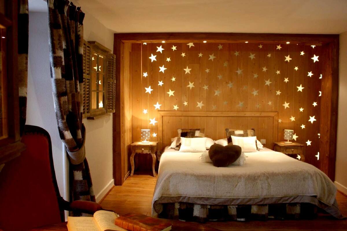 superior double room, 1 queen bed, non smoking | free wifi, bed sheets