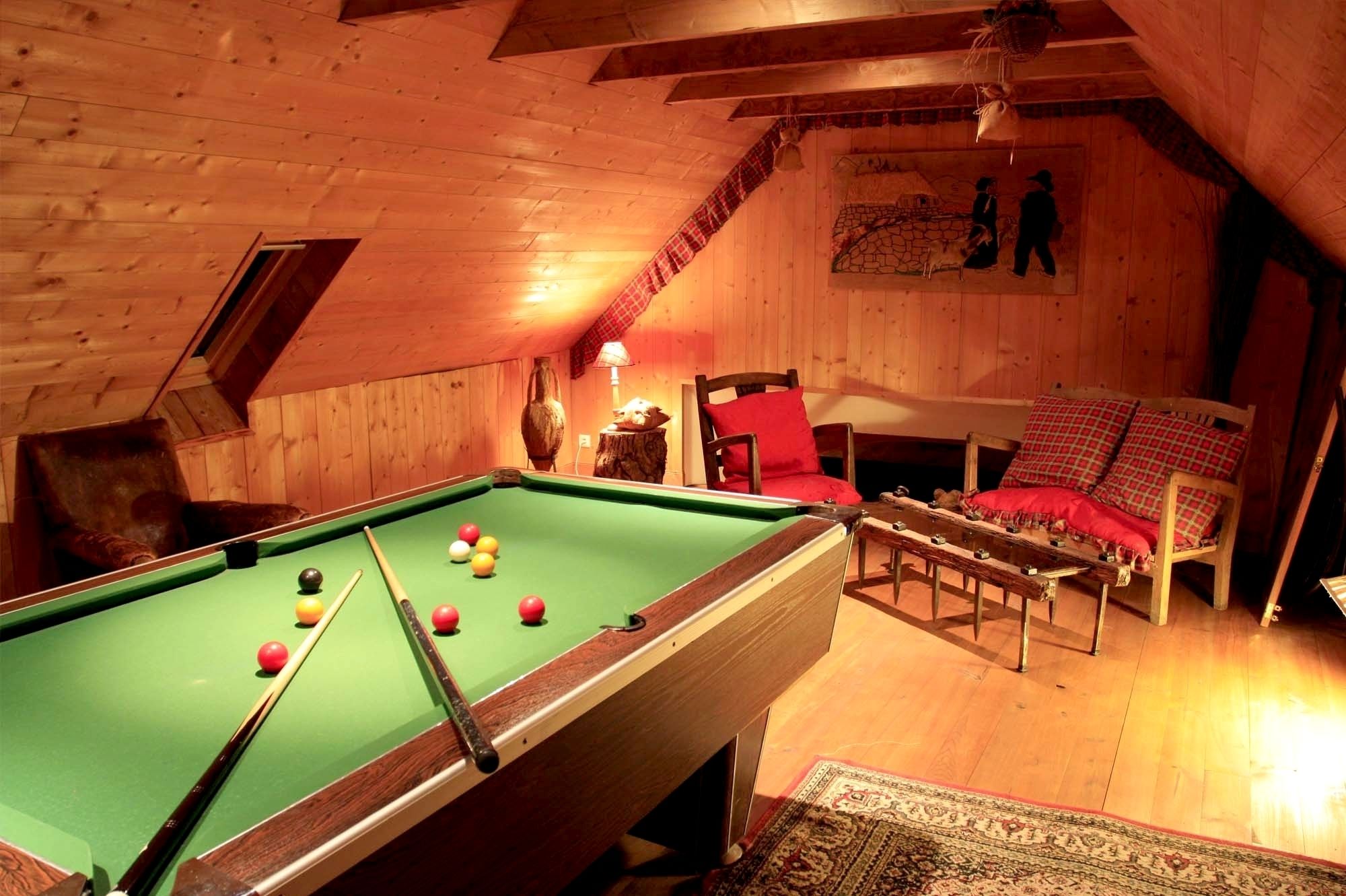 billiards