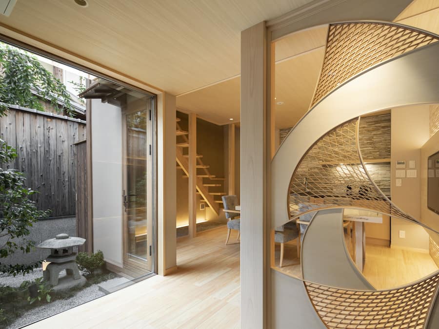 CAMPTON KIYOMIZU 1 (with wooden bathtub),Semi-double bed x2 for 2 people, Futon for the others