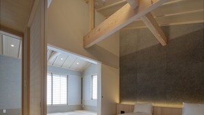 Leilighet – design (CAMPTONKIYOMIZU1, wooden bathtab)