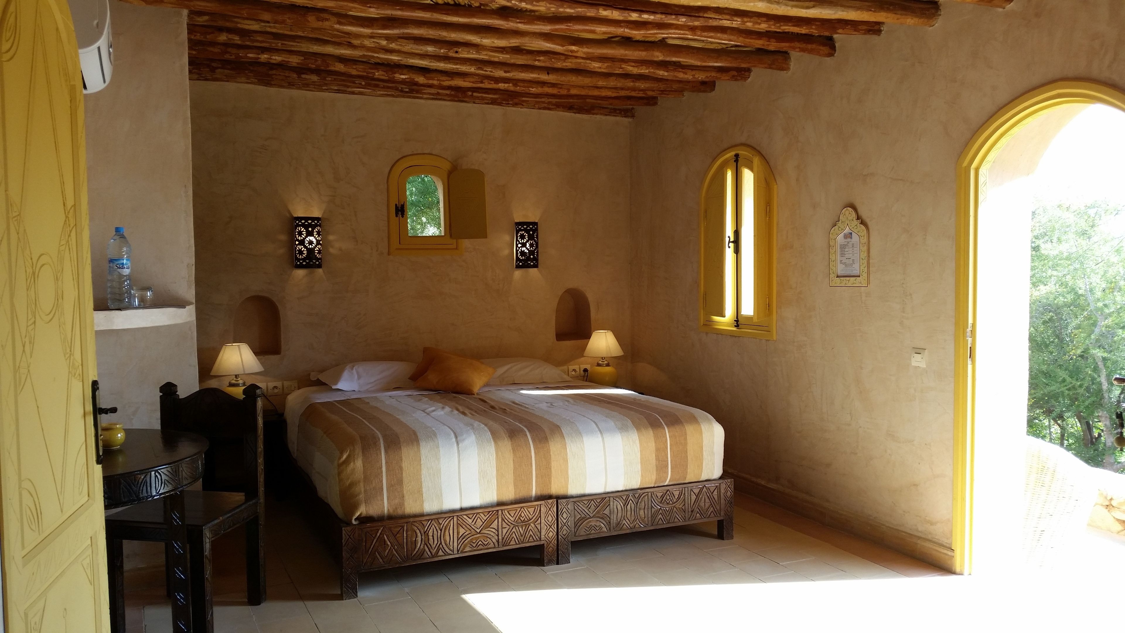 Phòng Suite Junior, không hút thuốc | Két bảo mật tại phòng, màn/rèm cản sáng, bộ trải giường 