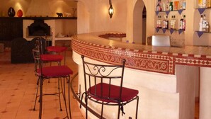 Bar (on property) - Paradis Nomade (Drargua)