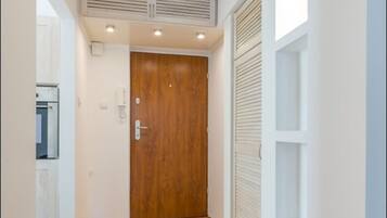 Business-Apartment | Wohnbereich | Flachbildfernseher