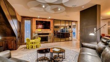 TV, table football, ping pong, books