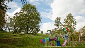 Children's play area - outdoor