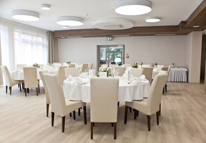 Restaurant - Wielspin (Puszczykowo)