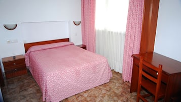 Rideaux occultants, draps fournis