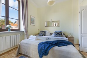 Appartement Confort | Fer et planche à repasser, Wi-Fi gratuit, draps fournis