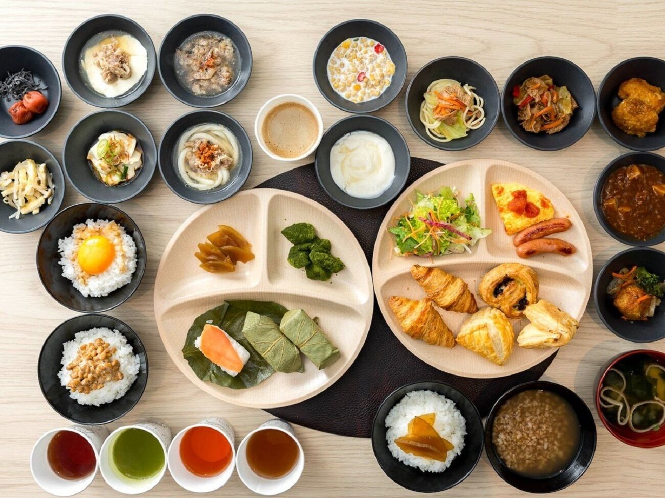 daily buffet breakfast (jpy 1500 per person)