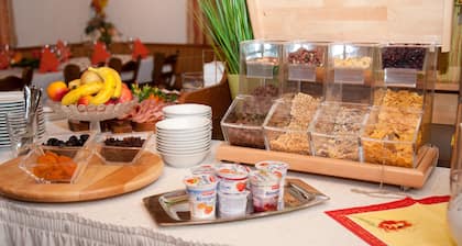 Landhotel Hutzenthaler