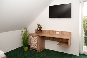 Single Room | Ruang tamu | TV skrin rata 