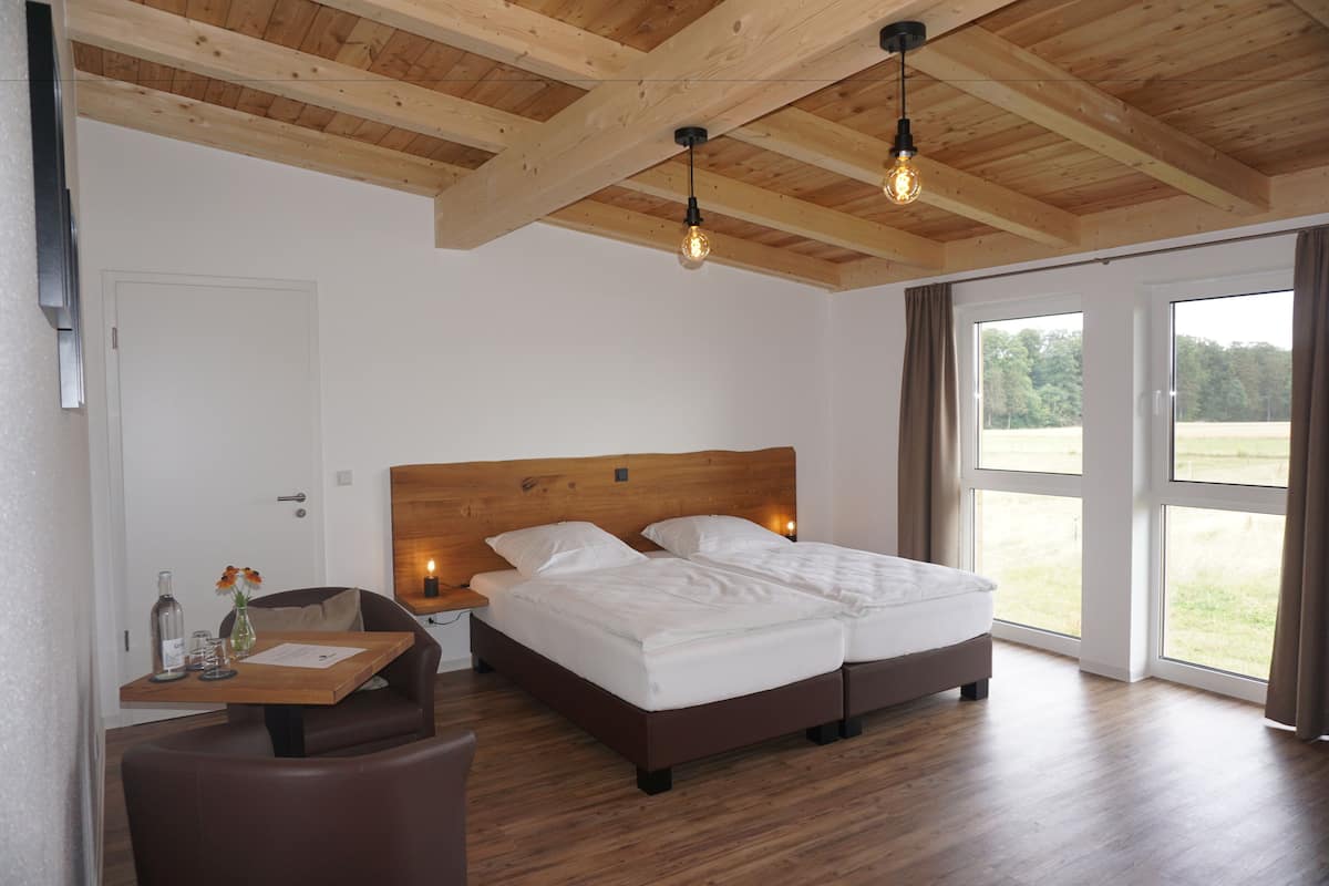 Double Room | Blackout curtains, soundproofing, free WiFi, bed sheets