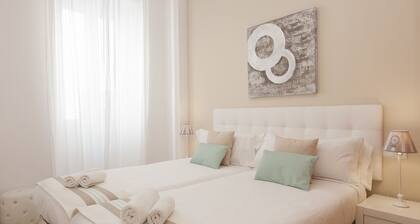 3 BEDROOM APARTMENT WITH SIDE balcony overlooking promenade and beach