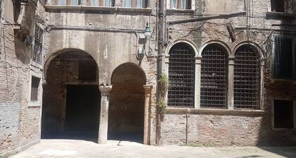 Corte Sconta Mini Loft