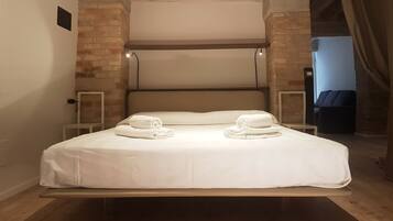 In-room safe, desk, soundproofing, iron/ironing board