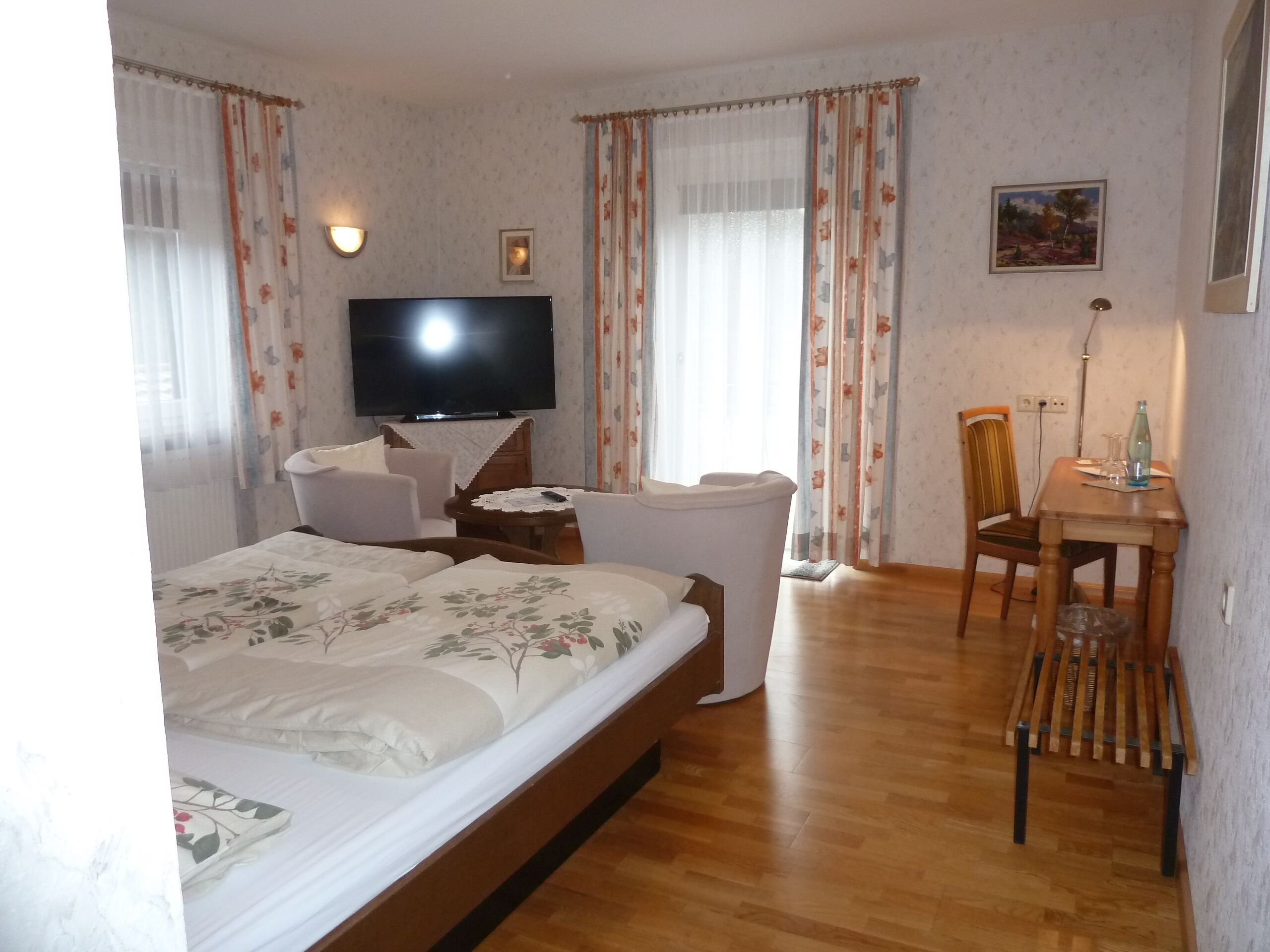 double room, 1 bedroom, garden view | desk, free wifi, bed sheets