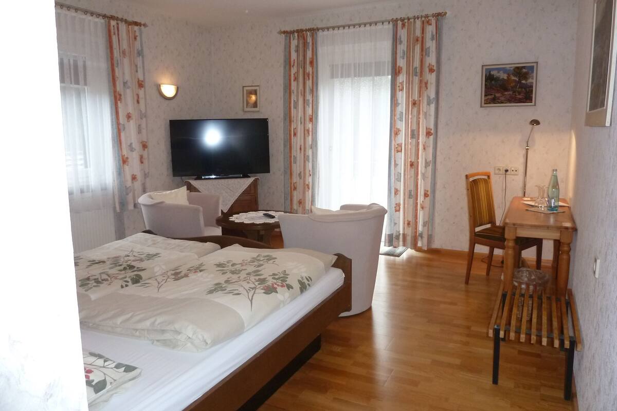 double room, 1 bedroom, garden view | desk, free wifi, bed sheets