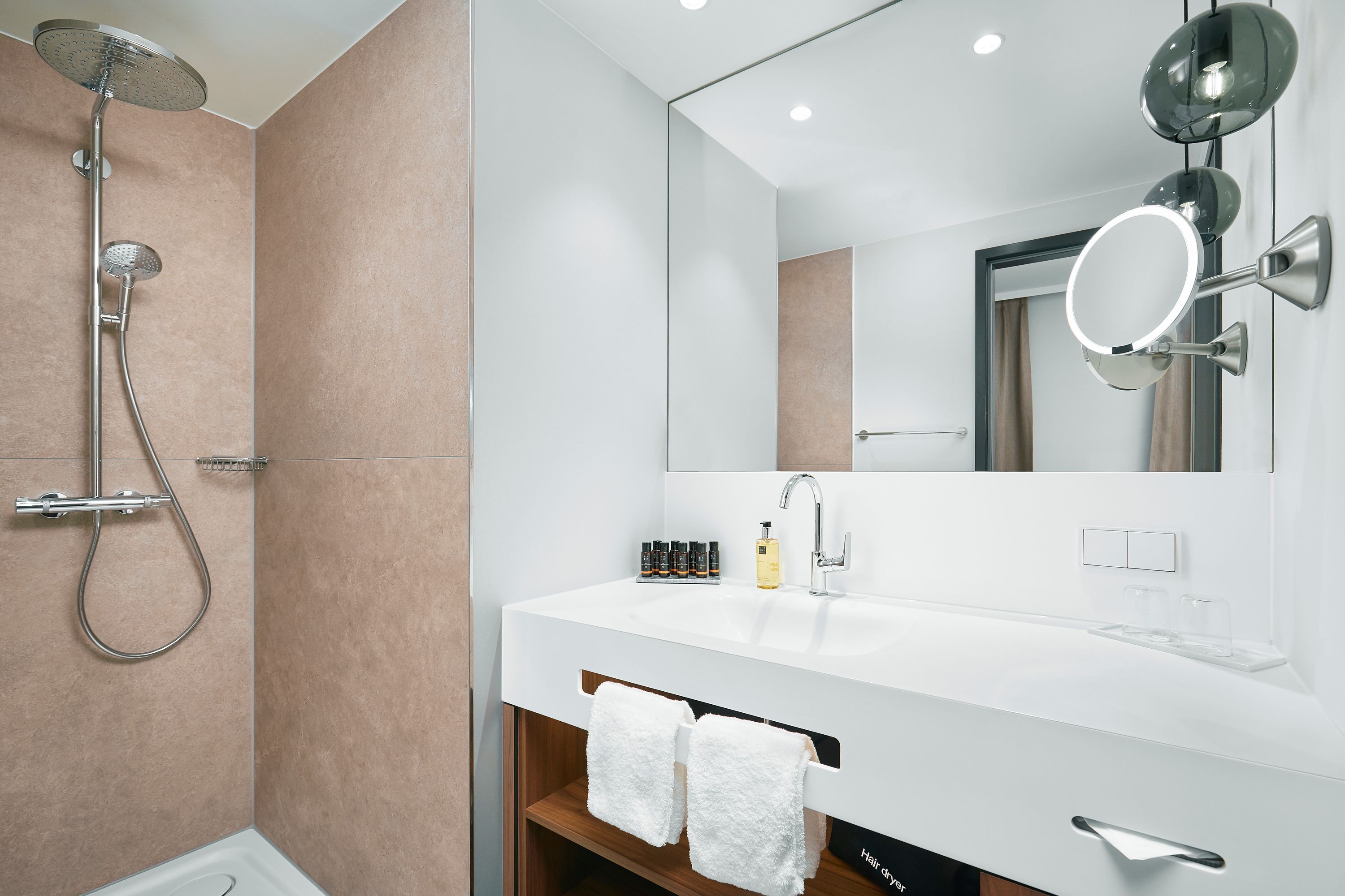 studio, club lounge access | bathroom | free toiletries, hair dryer, towels, soap