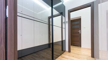 Comfort-Apartment | Wohnbereich | Flachbildfernseher