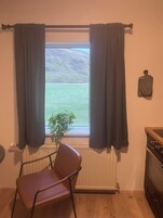 Cunas gratuitas, wifi gratis y ropa de cama 