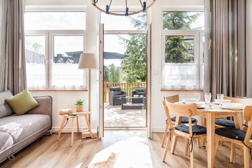 Black Apart - Palac Tatrzanski