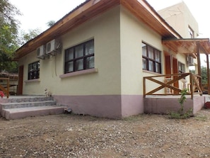 Fachada de la propiedad