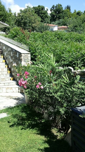 Exterior detail - Pacithea Villas (South Pelion)