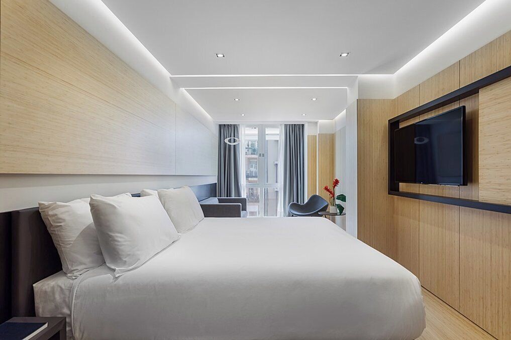 minibar, in-room safe, desk, blackout curtains