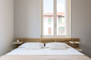 1 bedroom, desk, iron/ironing board, free WiFi - Home at Hotel Boccherini luxury studio (Milan)
