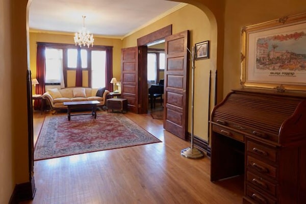 Apartament familiar | 1 dormitori, decoració individual, mobiliari individual i wifi gratuïta