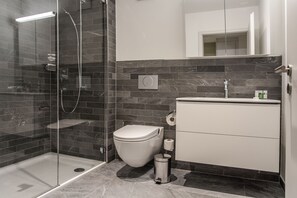 Apartment | Bathroom
