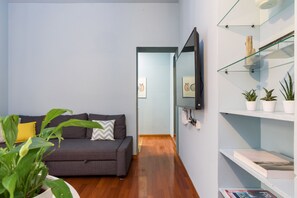 Appartement | Salle de séjour | Télévision