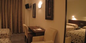 Minibar, in-room safe, free WiFi, bed sheets