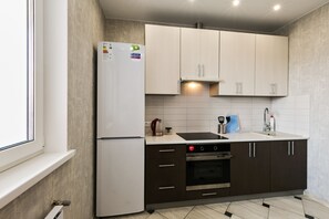 Superior-Apartment | Eigene Küche | Kühlschrank, Mikrowelle, Ofen, Herdplatte