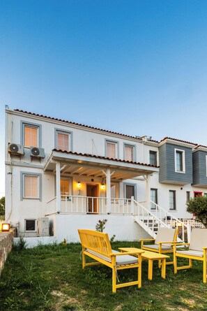 Exterior - Elvin Bozcaada (Bozcaada)