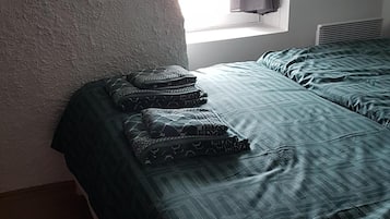 1 makuuhuone, silitysrauta/-lauta, vauvan matkasänky, ilmainen Wi-Fi