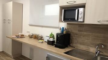 Desayuno bufé gratuito y diario